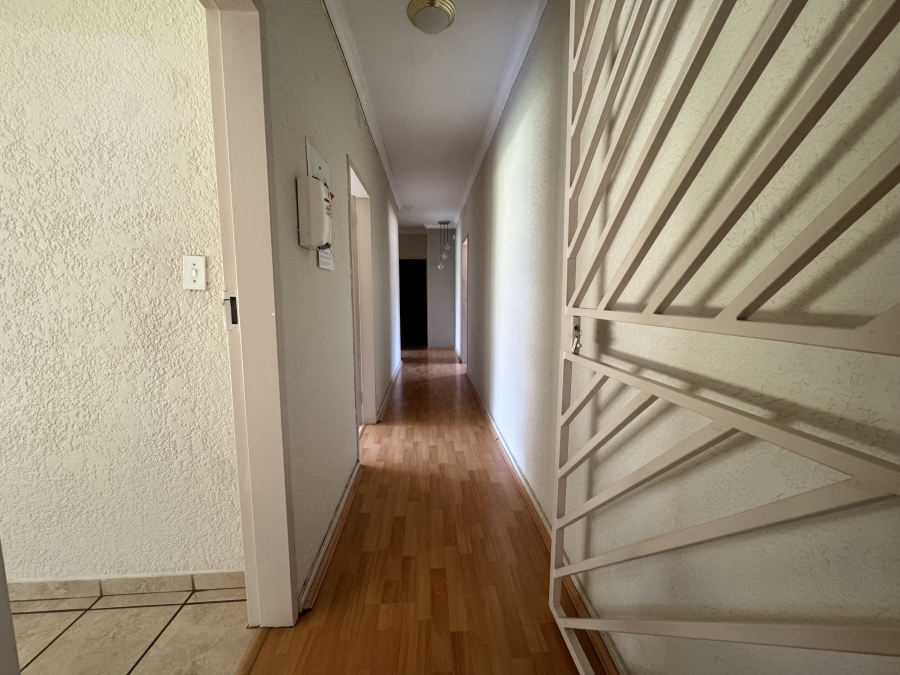 4 Bedroom Property for Sale in Neserhof North West